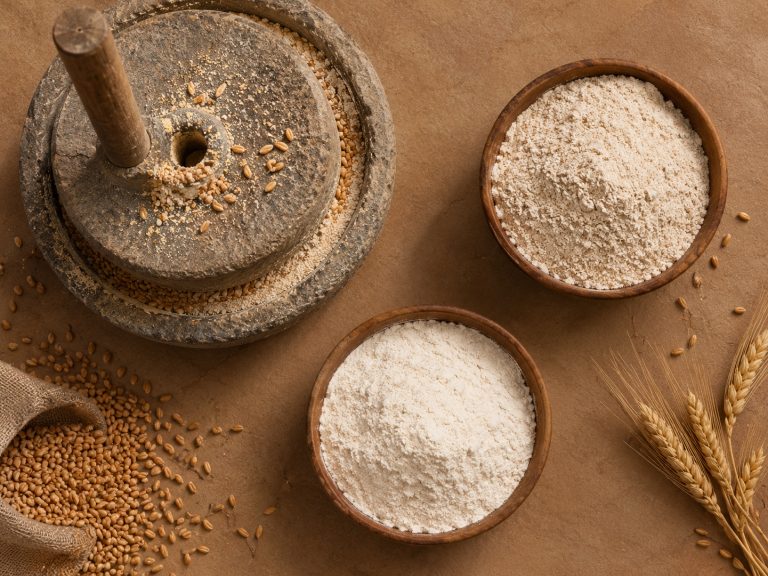 Chakki Atta vs Regular Atta: What's the Difference?